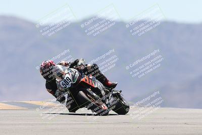 media/Apr-20-2025-CVMA (Sun) [[39090e8767]]/Race 9-Formula LW Twins Shootout/